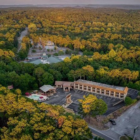 Stonegate Lodge 2 Queen Beds Fast Wifi 50" Tv Salt Water Pool Room #207 Eureka Springs Luaran gambar