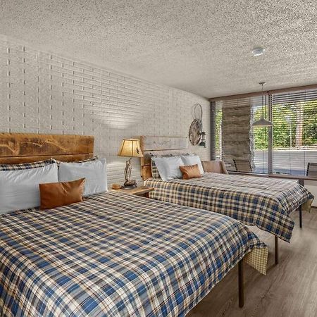 Stonegate Lodge 2 Queen Beds Fast Wifi 50" Tv Salt Water Pool Room #207 Eureka Springs Luaran gambar