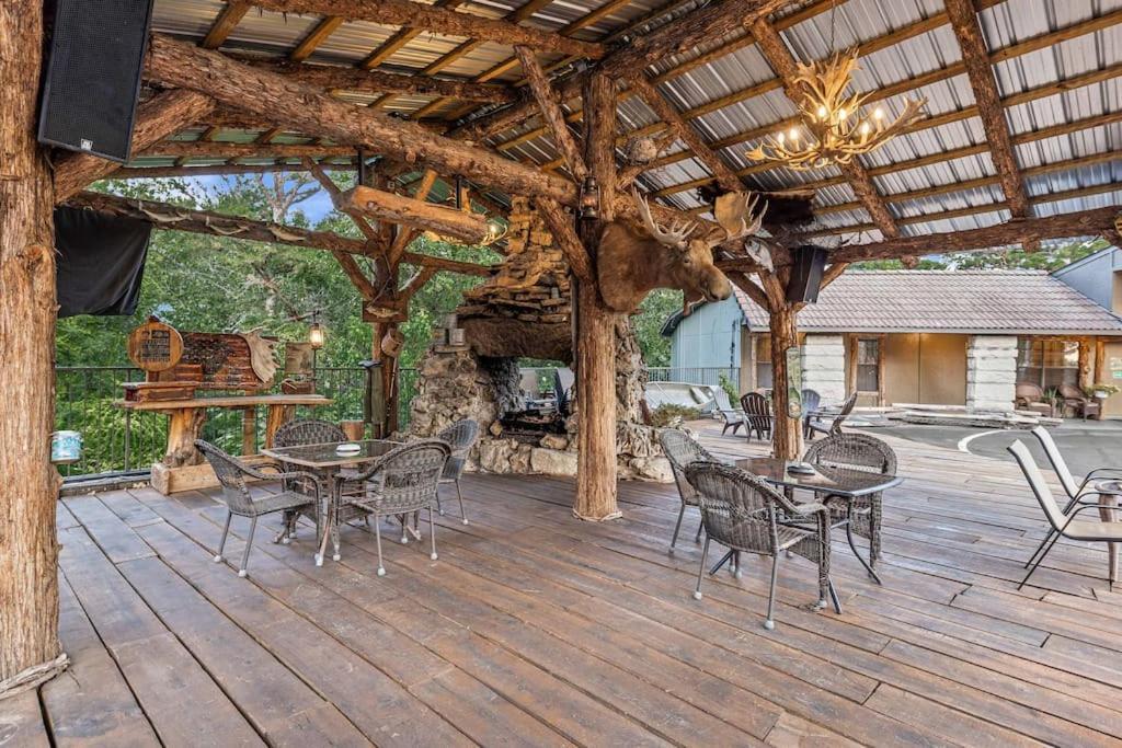 Stonegate Lodge 2 Queen Beds Fast Wifi 50" Tv Salt Water Pool Room #207 Eureka Springs Luaran gambar